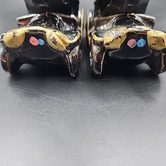 Vintage Red Ware Hand Painted Car Jalopy 3” Salt & Pepper Shakers Japan - Picture 8 of 8